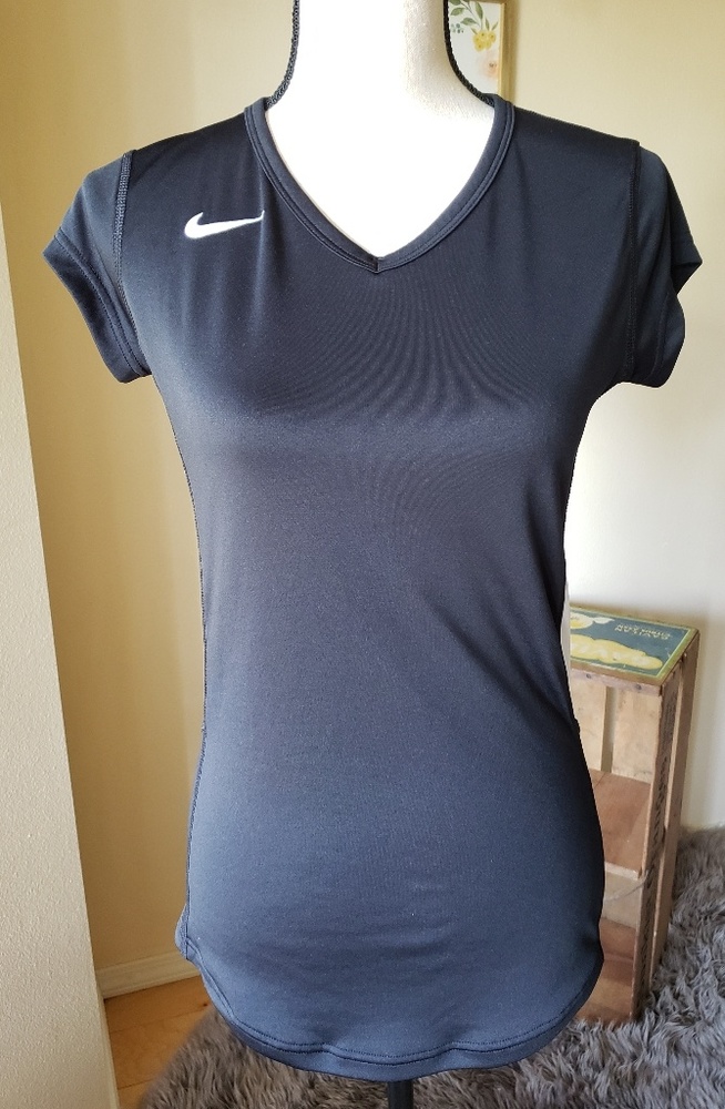 Black Nike Dri-fit t shirt 🖤